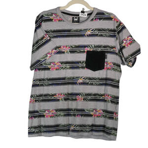 WXYZ Floral T Shirt Womens Large Gray Cotton Blend Pocket Tee Casual Soft Top